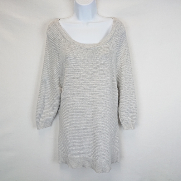 Lane Bryant 3/4 Sleeve Button Back Knit Sweater Minimalist Capsule Wardrobe - Picture 1 of 11